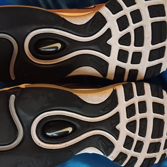 Nike Air Max 97 Desert Dust Metallic Bronze - Picture 3 of 4